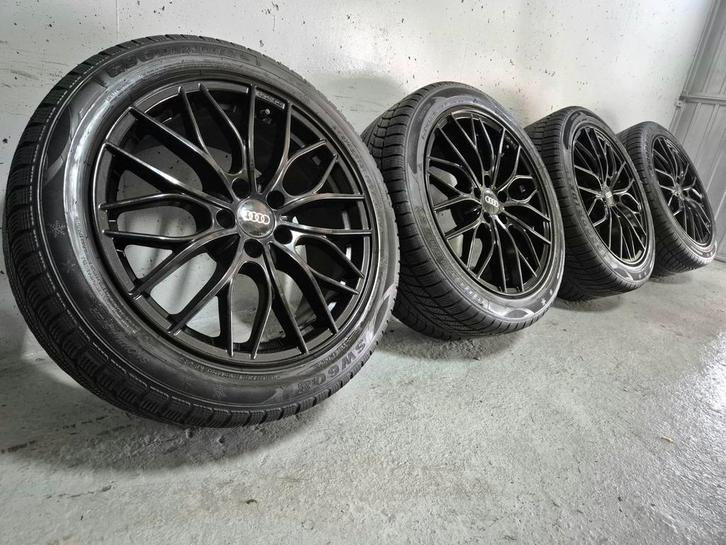 5x112 / 18inch AUDI VELGEN 245 45 18 SCHADEVRIJ, Auto-onderdelen, Banden en Velgen, Banden en Velgen, Winterbanden, 18 inch, 245 mm