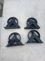 Smeedijzeren wielen, Doe-het-zelf en Verbouw, Zwenkwielen, Ophalen of Verzenden