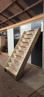 Houten trap, Doe-het-zelf en Verbouw, Ladders en Trappen, Ophalen of Verzenden