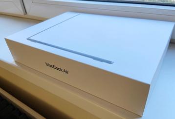 3 x MacBook Air 2023 M2 | 15 Inch | 16 GB | Office + Meer beschikbaar voor biedingen