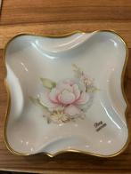 Limoges Porselein Schaaltje met Bloemmotief, Ophalen of Verzenden