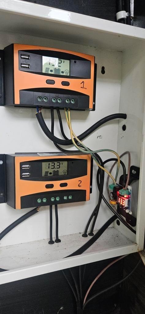 Gel accu's, omvormer 24v, zonnepaneelregelaar, controleset, Hobby en Vrije tijd, Elektronica-componenten, Gebruikt, Ophalen
