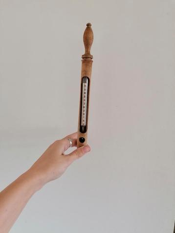 Frans brocante thermometer  beschikbaar voor biedingen