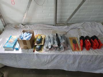 Partij Installatie Gereedschap - Krimptangen, Testers, Conne beschikbaar voor biedingen