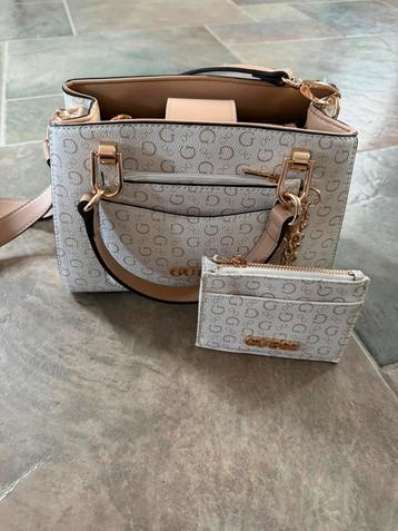 Guess Handtas + Portemonnee beschikbaar voor biedingen