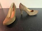 Pumps mt 42, Kleding | Dames, Schoenen, Ophalen of Verzenden, Zo goed als nieuw