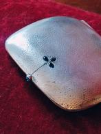 Verguld zilveren doosje met saffieren en diamant, Ophalen of Verzenden, Zilver