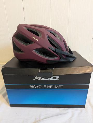 XLC BH-C33 fietshelm - maat S / M (54-58 cm) - Bordeaux rood beschikbaar voor biedingen