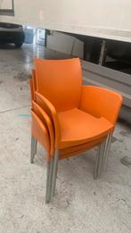 Drie oranje stoelen, Drie, Ophalen of Verzenden, Zo goed als nieuw, Overige kleuren
