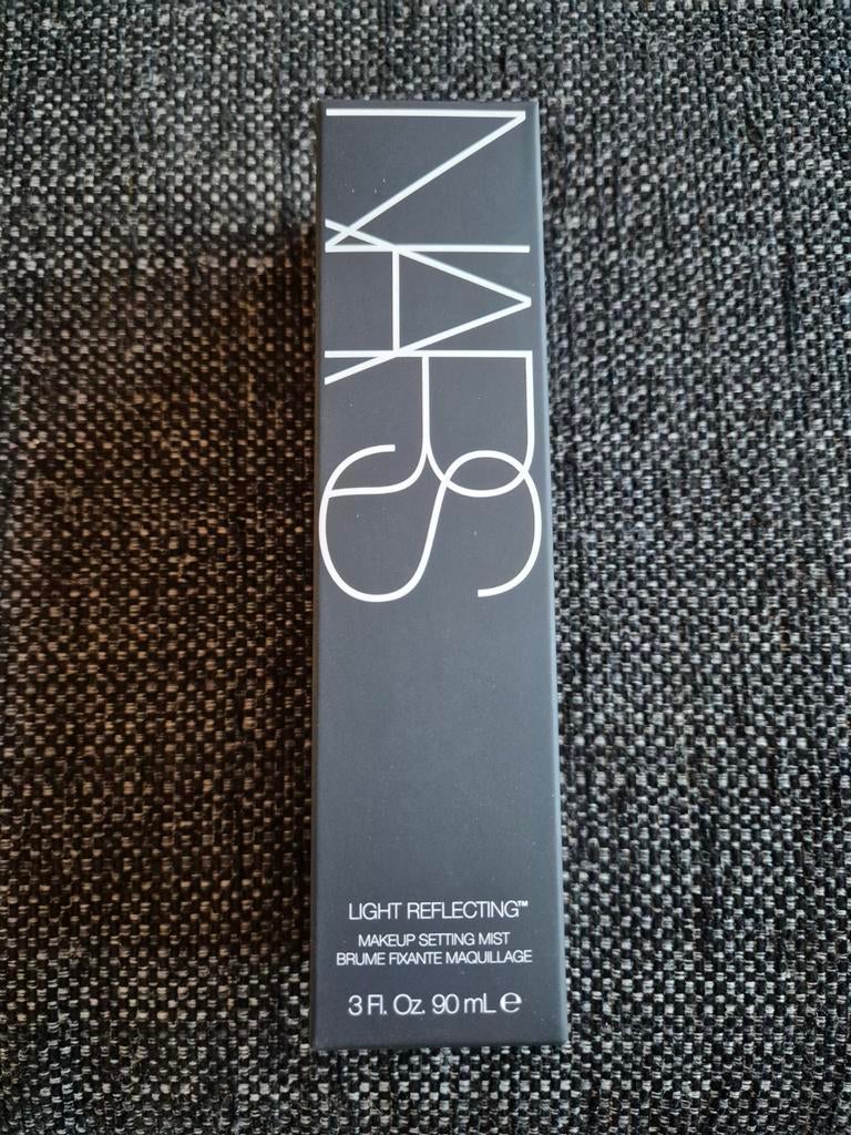 NARS Light Reflecting Setting Mist - Nieuw!, Ophalen of Verzenden, Nieuw, Gehele gezicht, Toebehoren