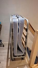 Logeerbed vouwbed, Ophalen, 90 cm, Eenpersoons, Zo goed als nieuw