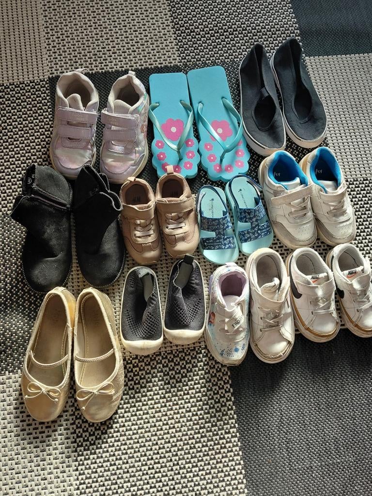 Partij kinderen schoenen €1 per paar, Ophalen of Verzenden, Nieuw, Jongetje of Meisje, Schoentjes