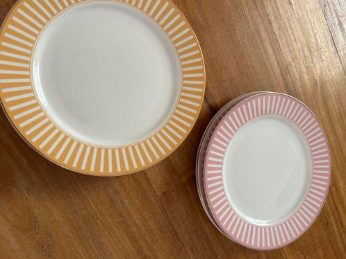 Servies voor 21 diner, Huis en Inrichting, Keuken | Servies, Bord(en), Overige stijlen, Ophalen of Verzenden