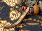 Mooie originele zeldzame sjamaan ketting uit Nepal 116 cm., Antiek en Kunst, Kunst | Niet-Westerse kunst, Ophalen of Verzenden