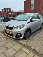 Peugeot 108 1.0 12V E-vti 51KW 5DR 2016 Grijs, Auto's, Voorwielaandrijving, Stof, 4 stoelen, Metallic lak