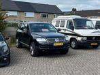 Volkswagen Touareg 2.5 TDI 2005 grijs kenteken, Auto's, Bestelauto's, Volkswagen, 3000 kg, Zwart, Leder
