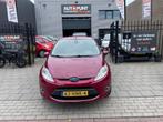 Ford Fiesta 1.4 Titanium 2e Eigenaar! Trekhaak Airco NAP APK, Auto's, Voorwielaandrijving, Gebruikt, Parkeersensor, Origineel Nederlands