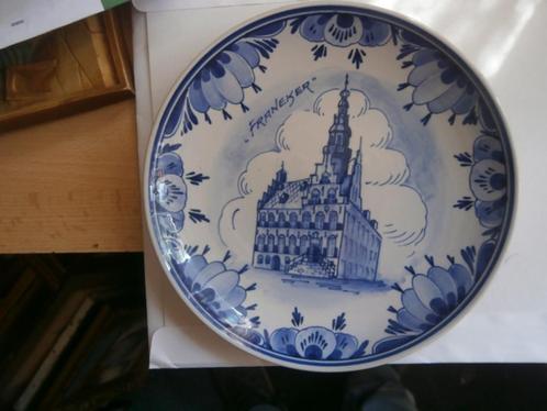 FRANEKER, Mooi Delfsblauw Wandbordje v/h Oude Stadhuis, Antiek en Kunst, Antiek | Wandborden en Tegels, Ophalen of Verzenden