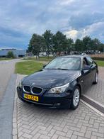 BMW 5-Serie 2.0 520I AUT 2010 Blauw, Auto's, Automaat, Euro 5, Achterwielaandrijving, Beige