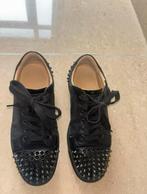 Christian Louboutin maat 40, Kleding | Dames, Schoenen, Ophalen of Verzenden, Zo goed als nieuw, Zwart, Sneakers of Gympen