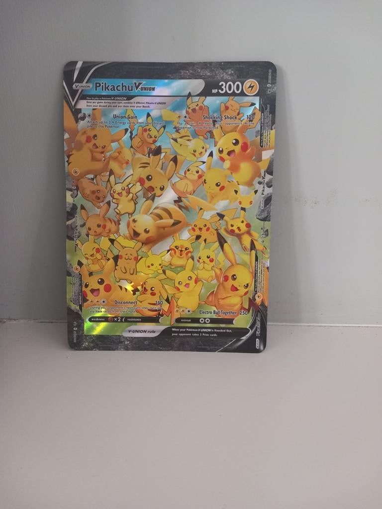 Pikachu V-Union Pokémon Kaart XL, Ophalen of Verzenden, Gebruikt, Losse kaart