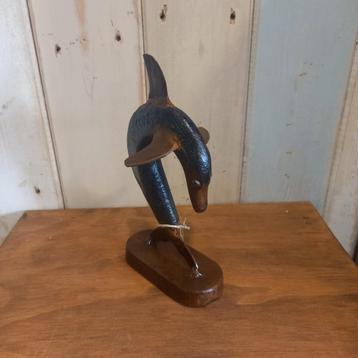 Dolfijn gemaakt van industriële hijshaak - metal art. beschikbaar voor biedingen