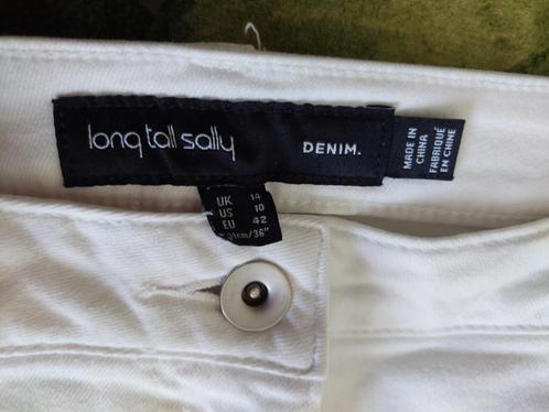 zgan lange dames broek van long tall sally maat42 kleur room, Kleding | Dames, Broeken en Pantalons, Zo goed als nieuw, Overige kleuren
