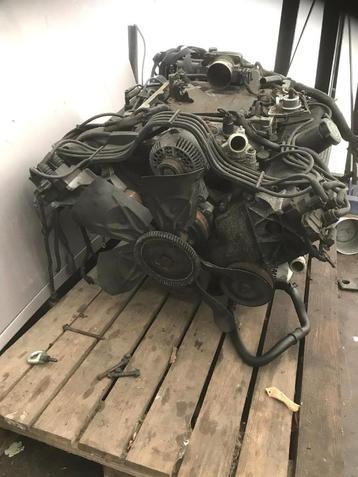 4.6 USA FORD MOTOR V8 LINCOLN MERCURY F150 VICTORIA COMPLETT beschikbaar voor biedingen