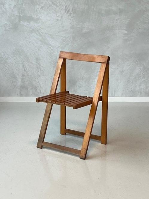 Jaren 70 klapstoelen 2x Aldo Jacober stoel vintage prijs p/s, Huis en Inrichting, Stoelen, Gebruikt, Twee, Hout, Bruin, Ophalen