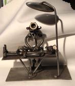 Metalen Kunstwerk- Chirurg aan de operatietafel, Ophalen of Verzenden