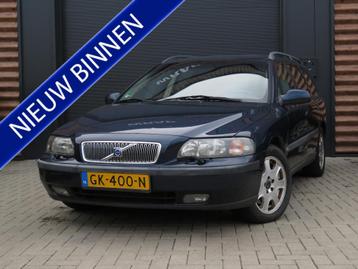 Volvo V70 2.4 T Automaat Comfort Line Airco Cr-Control Trekh beschikbaar voor biedingen