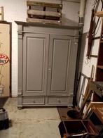Mooie grijze legkast. Antieke kast. Brocante legkast, Ophalen