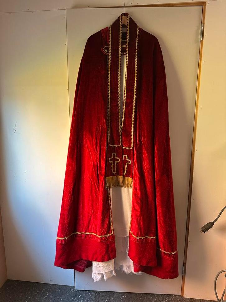 Sinterklaaspak, Diversen, Sinterklaas, Gebruikt, Ophalen