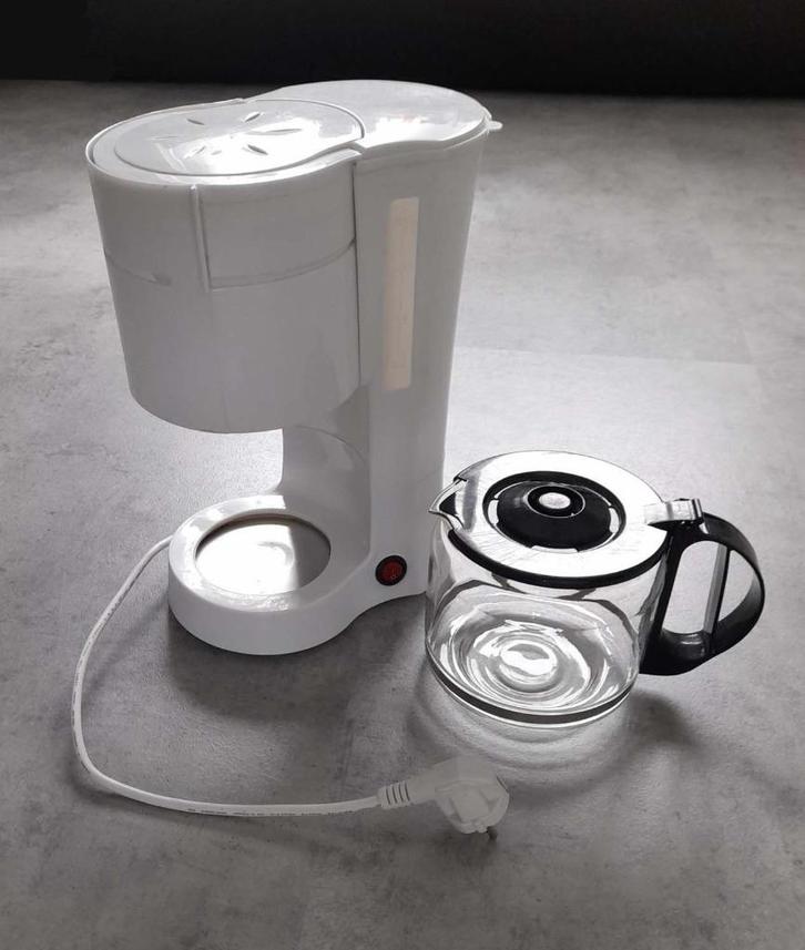 Koffiezetapparaat Home Essentials 12 kopjes, Witgoed en Apparatuur, Koffiezetapparaten, Zo goed als nieuw, Gemalen koffie, Koffiemachine