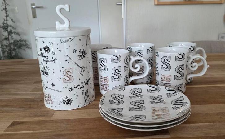 Riviera Maison sinterklaas servies, Huis en Inrichting, Keuken | Servies, Zo goed als nieuw, Overige stijlen, Porselein, Ophalen of Verzenden