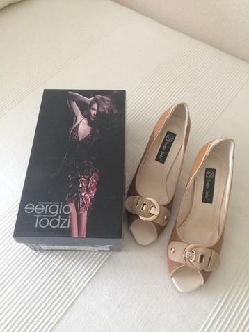 Mooie Sergio Todzi dames pumps - designed by Italy  beschikbaar voor biedingen