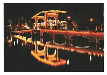 39153	Amsterdam	bij nacht	Nette oude kaart	Onbeschreven      beschikbaar voor biedingen