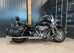 HARLEY-DAVIDSON ROAD KING CLASSIC FLHRC (bj 2009), Motoren, Motoren | Harley-Davidson, 2 cilinders, HARLEY-DAVIDSON, Motorrijbewijs A