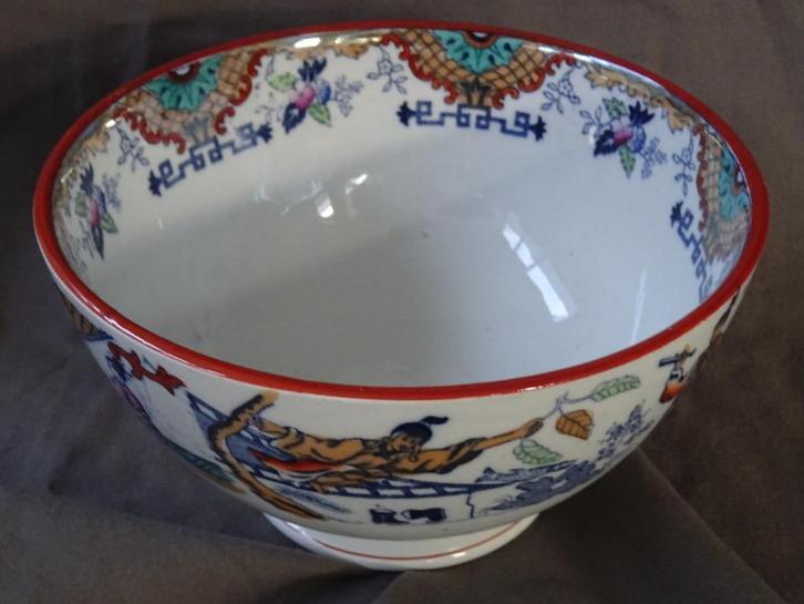 kastkom antiek Societé Céramique Maestricht kom schaal 1900, Antiek en Kunst, Antiek | Keramiek en Aardewerk, Ophalen of Verzenden