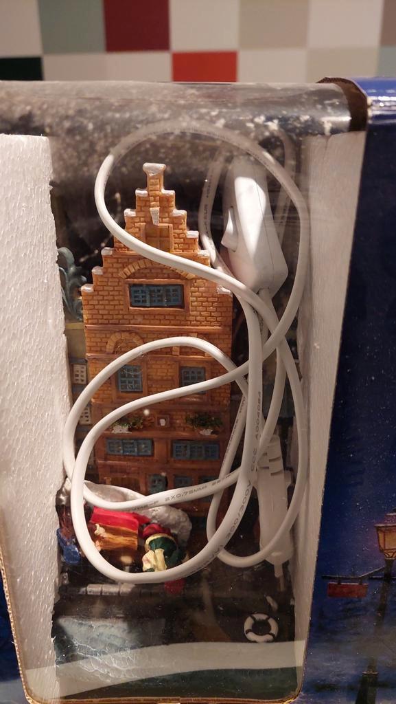 Kersthuisje grachtenpand met verlichting, Huis en Inrichting, Woonaccessoires | Kandelaars en Kaarsen, Ophalen