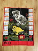 Vintage / retro Jaarkalender 1981 -doek keuken - Poes/eendje, Ophalen of Verzenden, Jaarkalender, Zo goed als nieuw