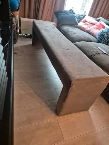 Bankje beschikbaar voor biedingen