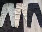 2 X  ONLY & SONS cargo broek. (DE BEIGE KLEUR IS VERKOCHT), Ophalen of Verzenden, Zo goed als nieuw, Maat 46 (S) of kleiner