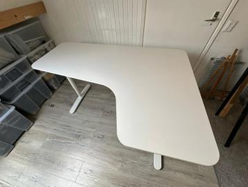 IKEA Bekant hoekbureau – wit – in hoogte verstelbaar - afbeelding 2