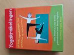 B. Baptiste - Yogakrakelingen, Boeken, Esoterie en Spiritualiteit, Astrologie, Ophalen of Verzenden, Zo goed als nieuw, Instructieboek