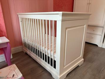 Kidsmill Chateau Complete Babykamer Crème beschikbaar voor biedingen