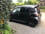 Toyota Aygo 1.0 12V Vvt-i 5DRS 2011(motor schade), Voorwielaandrijving, Stof, Zwart, Handgeschakeld