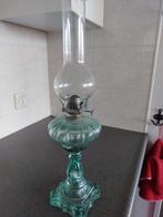 Antieke Petroleumlamp Groen Glas, Antiek en Kunst, Antiek | Lampen, Ophalen of Verzenden