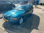 BMW 3-Serie 1.8 I 318i Touring 1997 Groen, Auto's, BMW, Origineel Nederlands, Te koop, Elektrische ramen, 1400 kg