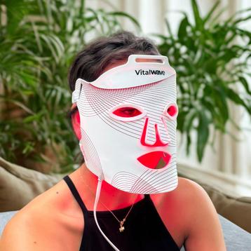 LED masker Rood Licht Therapie - Red Light Therapy Mask beschikbaar voor biedingen